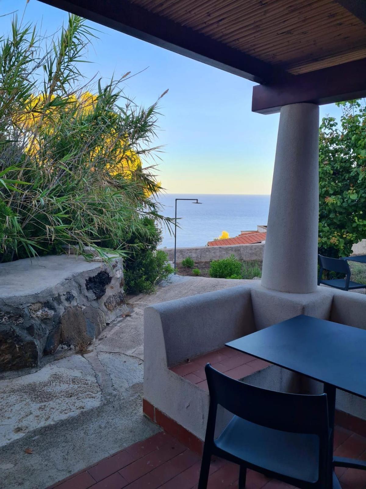 Sotto La Torre E Sopra Il Porticciolo Hotel Isola di Ustica Exterior foto